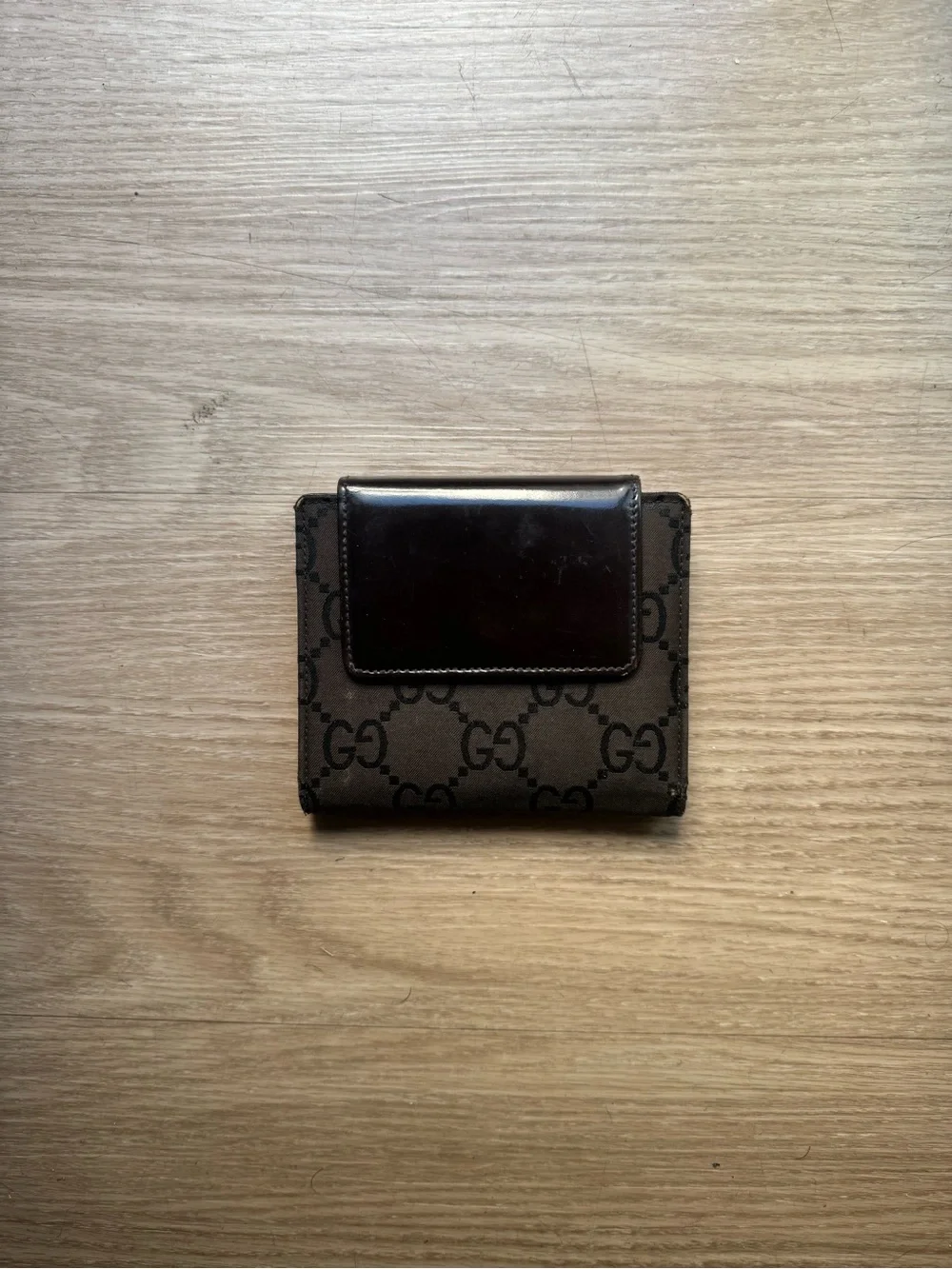 Gucci Brown & Dark Brown GG Canvas Card Holder